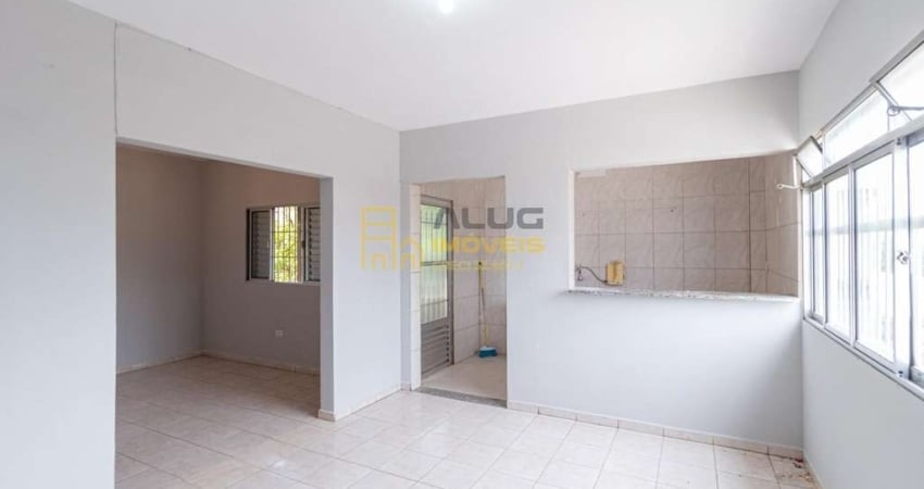 Alugue Já! Casa Prática na Vibrante Vila Yolanda, Osasco
