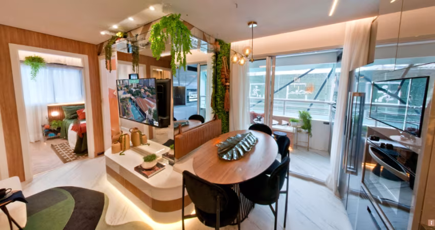 Grande oportunidade, lindo apartamento, ao lado do Metrô, com vaga e preço baixo.