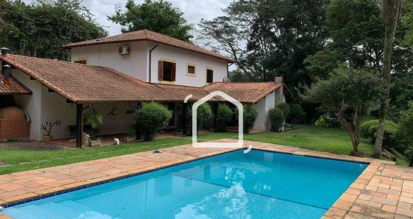 Casa com 3 dormitórios à venda, 478 m² por R$ 1.760.000,00 - Granja Viana - Embu das Artes/SP