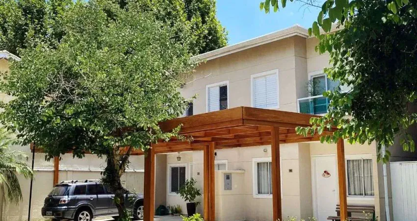 Casa com 3 dormitórios à venda, 110 m² por R$ 890.000,00 - Granja Viana - Cotia/SP