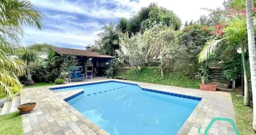 Casa com 4 dormitórios à venda, 295 m² por R$ 1.950.000,00 - Granja Viana - Carapicuíba/SP