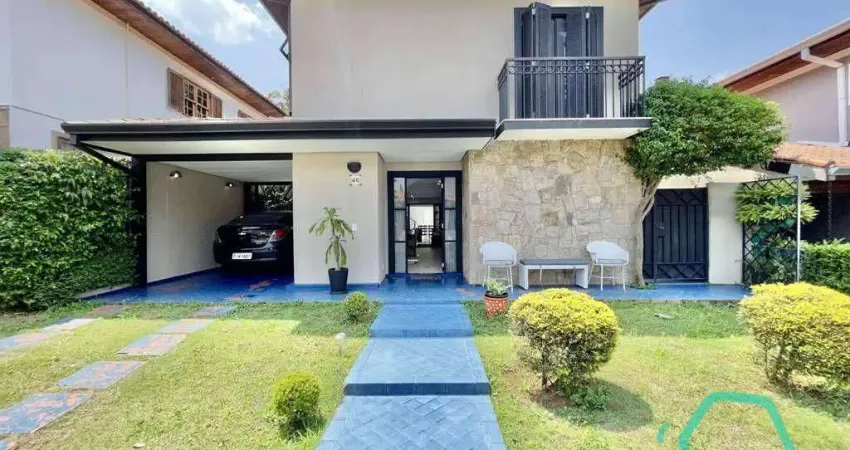 Casa com 4 dormitórios à venda, 250 m² por R$ 1.340.000,00 - Granja Viana - Cotia/SP