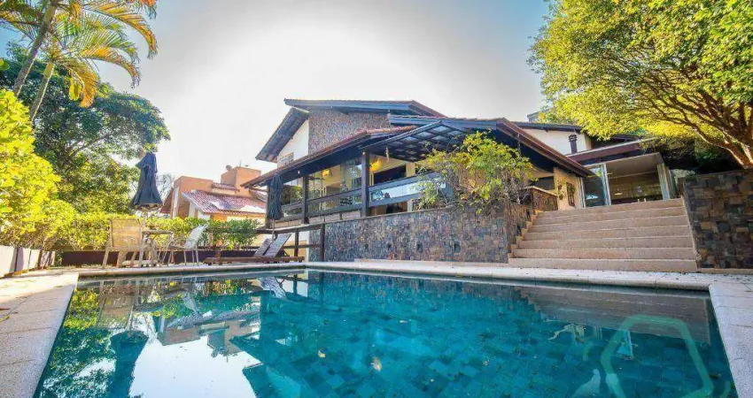 Casa com 4 dormitórios à venda, 496 m² por R$ 3.000.000,00 - Granja Viana - Carapicuíba/SP