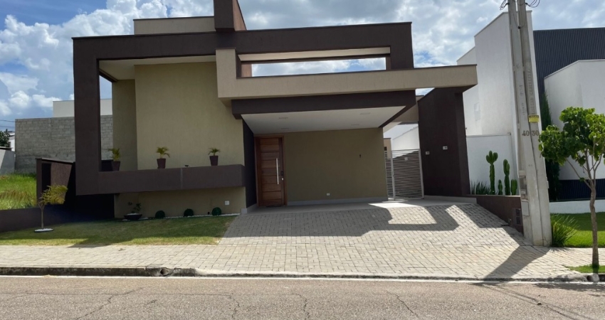 ALUGO / VENDO – CASA MOBILIADA EM CONDOMÍNIO FECHADO
