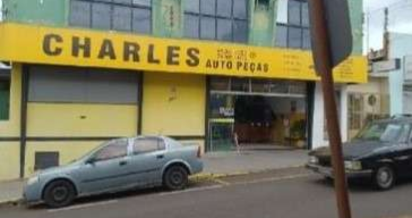 Oportunidade. Salão / Loja comercial para venda em Ibitinga-SP no Centro, Rua Cel. Geretto, area construida 645 m2 em um terreno de 543 m2