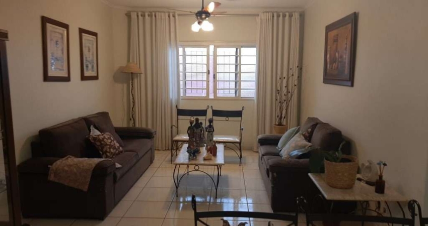 Apartamento para venda no Jardim Iraja, ótima localização, 3 dormitorios com suíte, completo armários em 94 m2 privativos