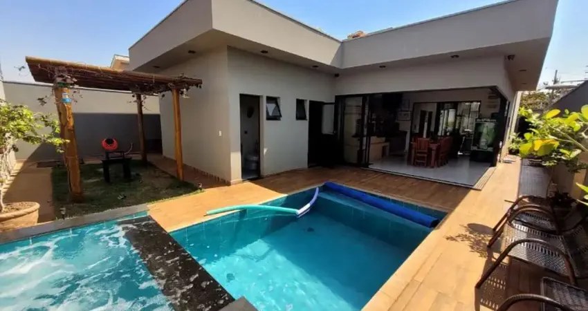 Linda casa para venda na ribeirania, otima localização, 3 suites sendo 1 master, varanda gourmet e piscina, 174 m2 construidos em um terreno de 360 m