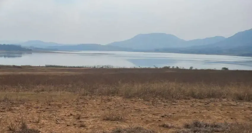 Excelente terreno para venda nas margens do rio sapucai em carmo do rio claro-mg, área do lote 24.200 m2 com 105 m de margem para o rio