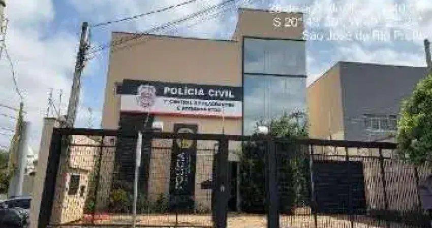 Oportunidade. Prédio comercial para venda em São Jose do Rio Preto-SP no Jardim Fuscaldo, 272 m2 construidos em um terreno de 252 m2