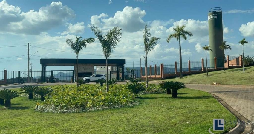 Oportunidade. Terreno para venda em condomínio alto padrão em Rifaina-SP, Cond Balneario Vila Bela, área do terreno 400 m2, lazer no condomínio