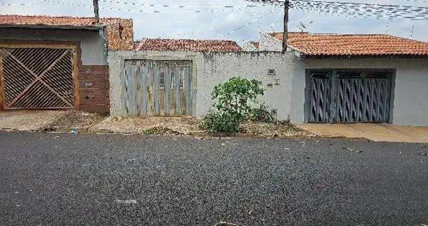 Oportunidade. Casa para venda no Emir Garcia ,  54mt² de área construida num terreno de 150m² de  area total .