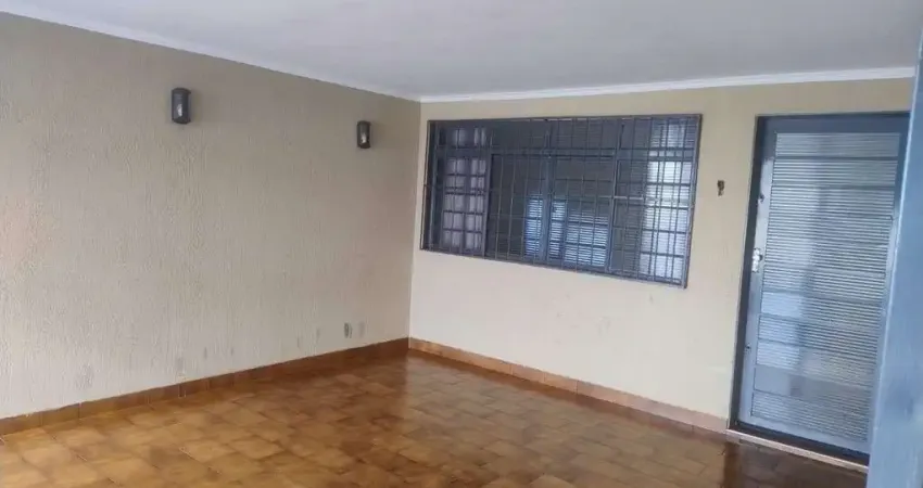 Casa com edícula mais salao comercial para venda no Jd. Independencia, 2 dormitorios, 166 m2 construidos em um terreno de 195 m2