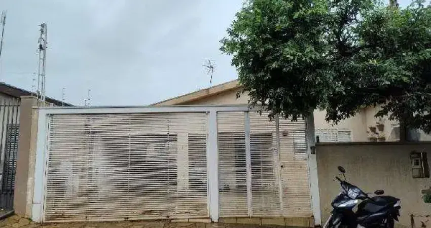 Oportunidade. casa para venda em jose bonifacio-sp no centro, 2 dormitotrios, area construida 155 m2 em um terreno de 335 m2(*somente a vista*) .