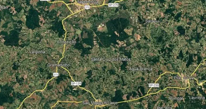 Excelente sitio para venda na região de itapetininga-sp com 8,90 alqueires, aproveitamento 80%, boa de agua e benfeitorias