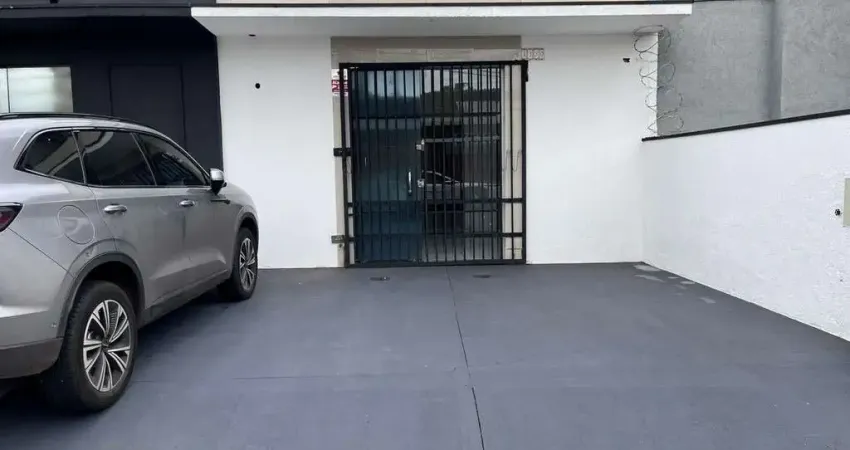 Salão comercial para locacao no jardim paulista, proximo da 13 de maio, 125 m2, banheiros privativos e estacionamento na frente