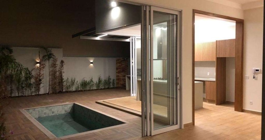 Linda casa nova alto padrão para venda na Vila do Golfe, Cond Quinta dos Ventos, 3 suites, varanda gourmet e piscina em 371 m2 de area total, lazer co