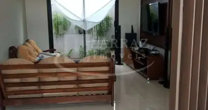 Linda casa para venda na Vila do Golfe, Cond Quinta dos Ventos, 3 suites, varanda gourmet em 510 m2 de area total, lazer completo