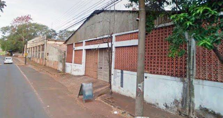 Excelente galpão para venda na Av. Bandeirantes, saída para Sertaozinho, com 5.700 m2 de area total, frente 105 m