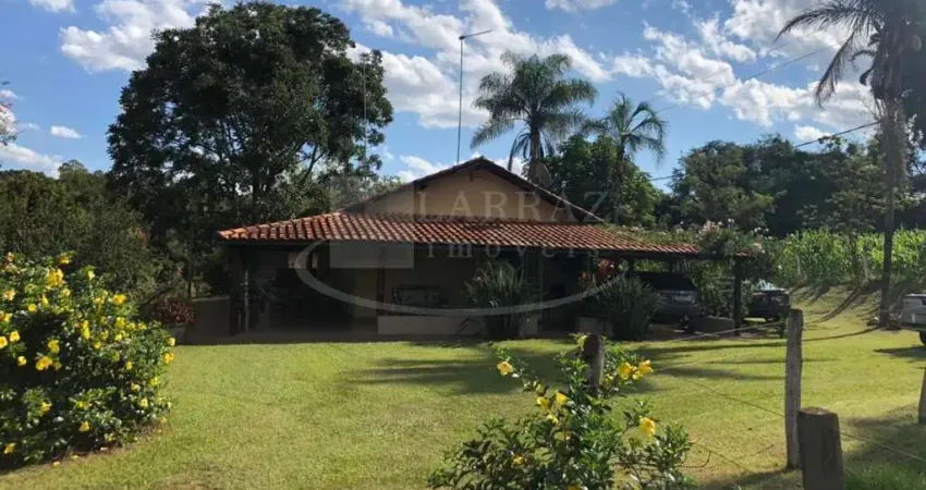 Ótimo sitio dupla aptidão para venda no município de Patrocinio Paulista-SP, com 18 alqueires, sendo 9,50 alq em soja, casa sede, funcionário, curral,
