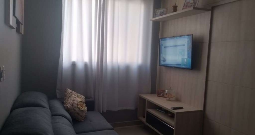Excelente Apartamento para venda no Parque Sao Sebastiao, condominio Royal Garden, ótimo acabamento, armarios, 2 dormitorios, 47 m2, portaria 24h e la