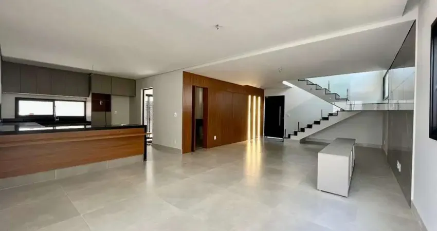 Excelente sobrado novo para venda no Portal da Mata, 3 suites, varanda gourmet e piscina em 300 m2 de area total, lazer no condomínio, portaria 24h