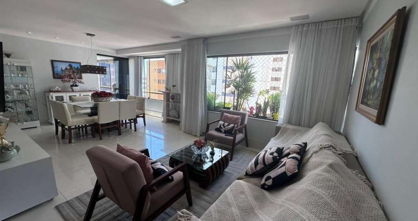 Apartamento para Venda em Salvador, Pituba, 4 dormitórios, 1 suíte, 3 banheiros, 2 vagas