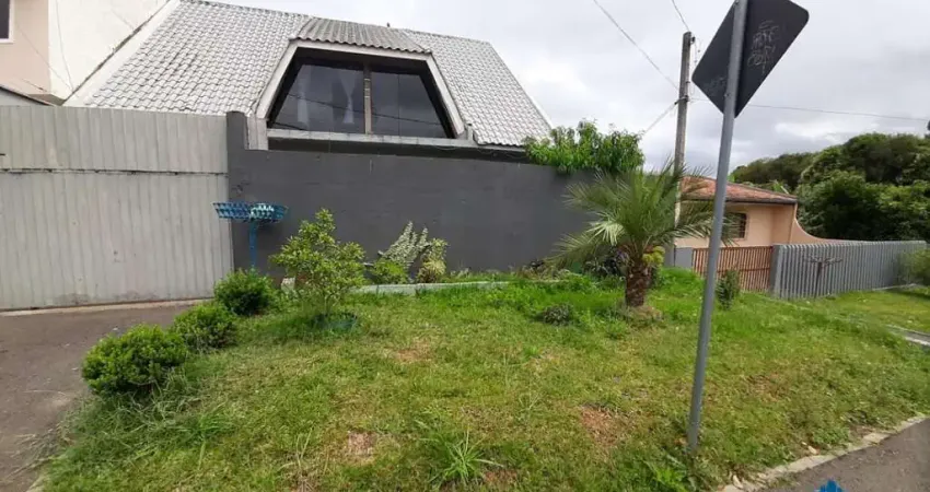 Casa para Venda em Colombo, Campo Pequeno, 3 dormitórios, 1 suíte, 4 banheiros, 2 vagas