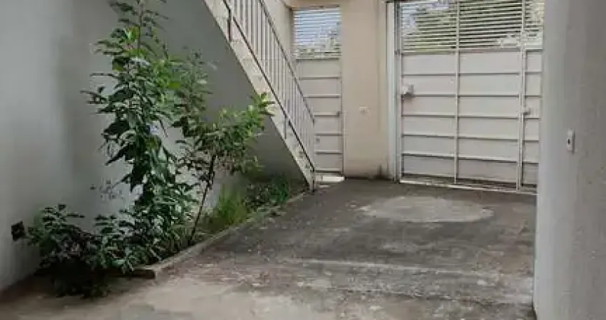Casa com 2 quartos à venda na Rua Paineira Rosa, 100, Bonsucesso, Guarulhos