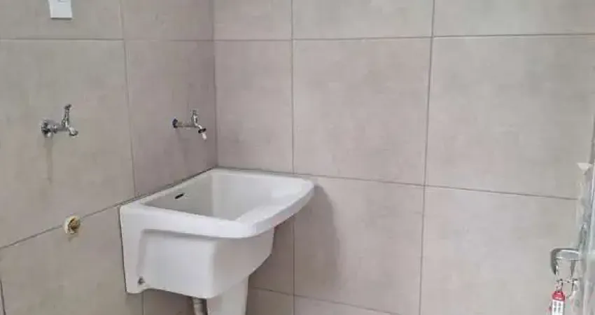 Casa com 1 quarto para alugar na Rua São Jerônimo da Serra, 218, Jardim Jovaia, Guarulhos