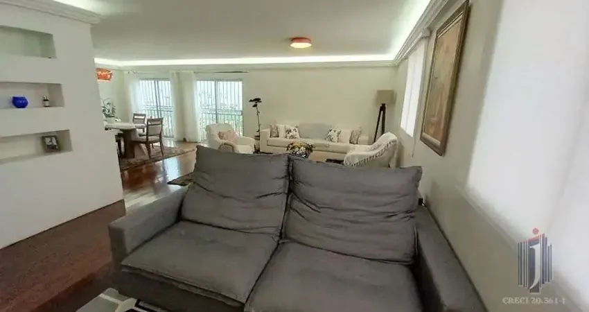 Apartamento em Aclimação - São Paulo, SP