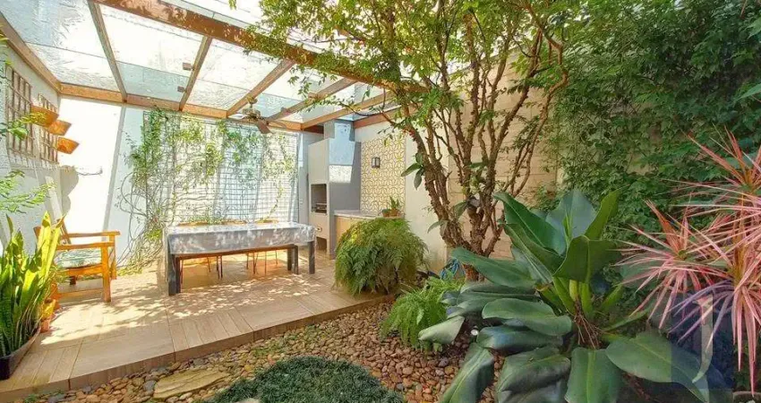 Casa de Condomínio no Jardim da Glória - SP: 257m², 3 Suítes, 2 vagas - Venda por R$ 2.450.000