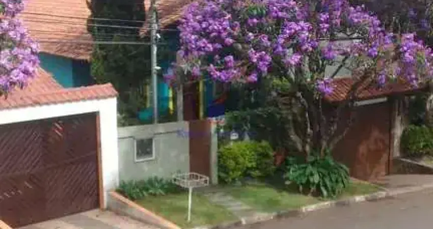 Casa Sobrado em Vila Nova Bonsucesso, Guarulhos: 300m², 3 dormitórios, 1 suíte, 3 banheiros. Venda por R$ 1.500.000.