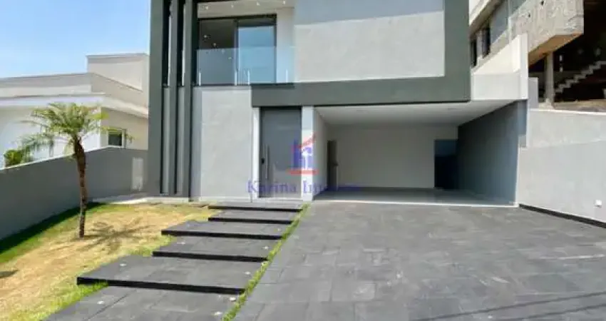 Casa Sobrado em Arujá: 4 Suítes, 300m² por R$ 2.940.000