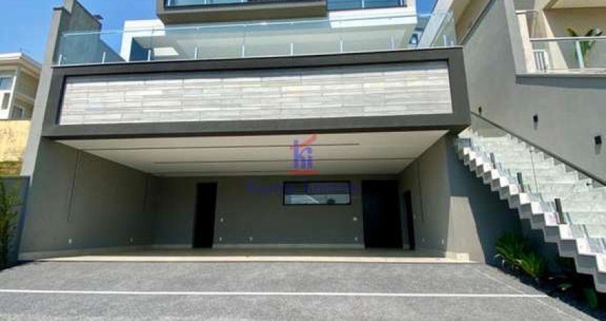 Casa Sobrado 4 Suítes e elevador à Venda em Arujá - 353m² por R$4,79M