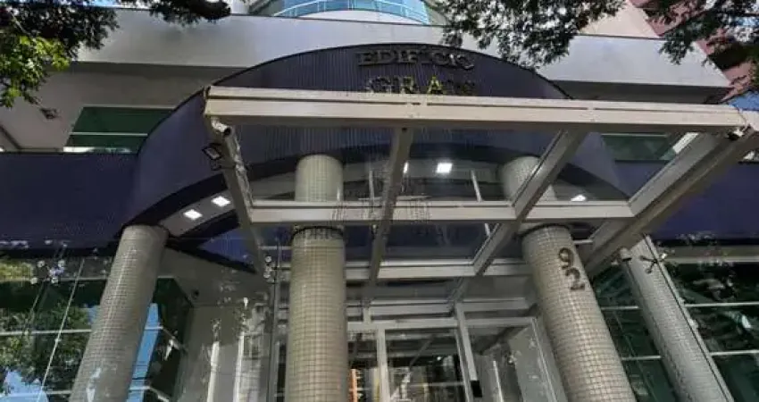 Apartamento com 3 quartos à venda na Rua Arthur Thomas, Zona 01, Maringá