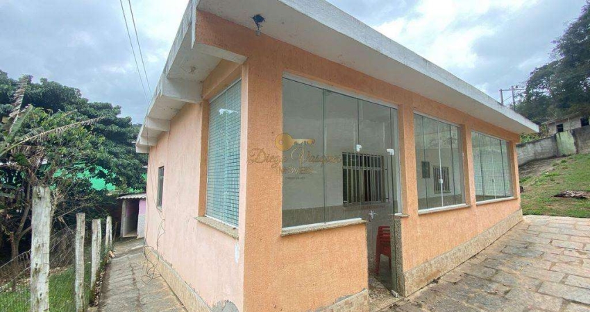 Casa para Venda em Teresópolis, Pessegueiros, 1 dormitório, 3 banheiros, 10 vagas