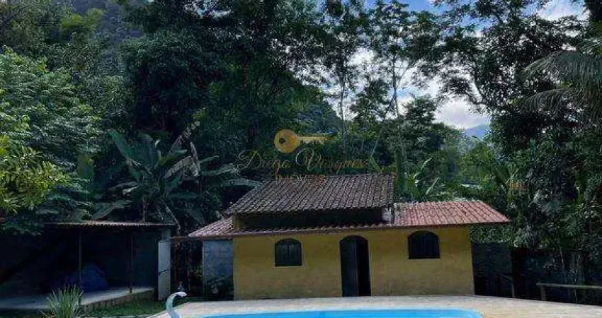 Casa para Venda em Guapimirim, Limoeiro, 3 dormitórios, 2 banheiros, 2 vagas