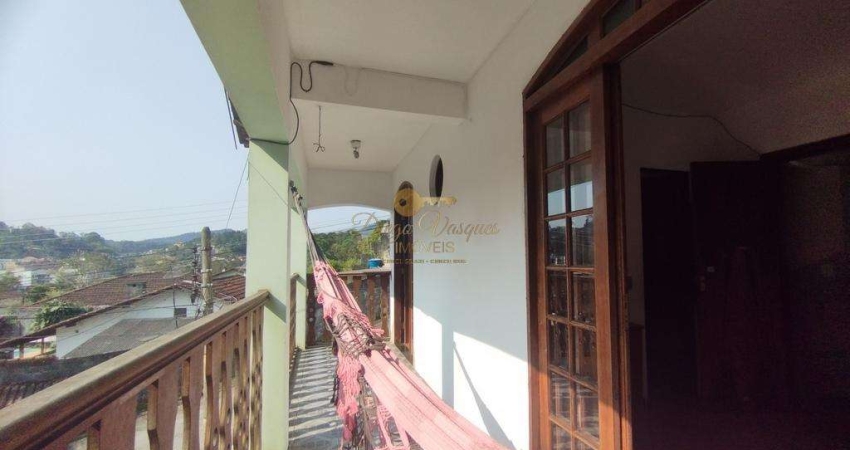 Casa para Venda em Teresópolis, Bom Retiro, 2 dormitórios, 1 suíte, 3 banheiros, 1 vaga