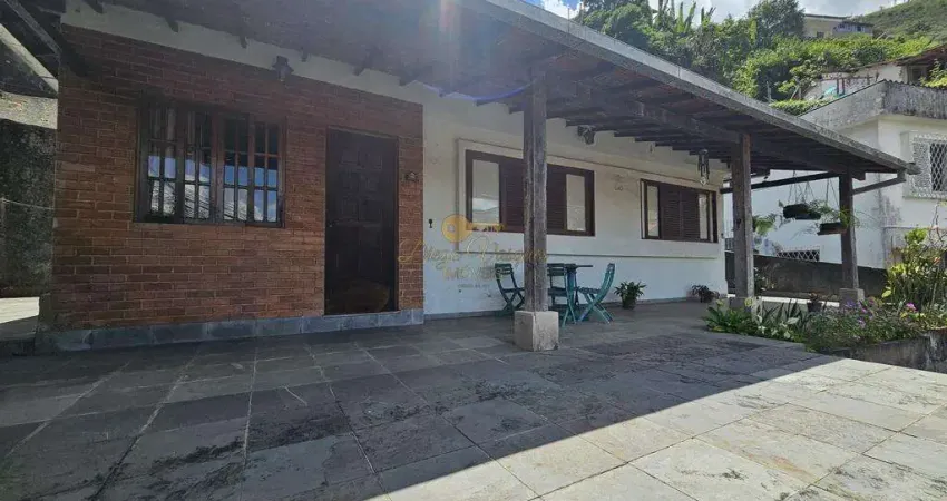 Casa para Venda em Teresópolis, Artistas, 3 dormitórios, 2 banheiros, 1 vaga