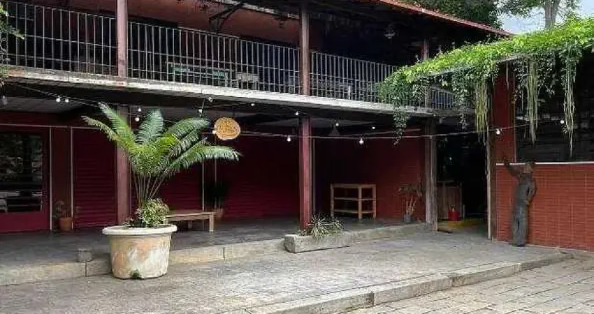 Prédio comercial para venda em petrópolis, itaipava, 9 banheiros, 6 vagas