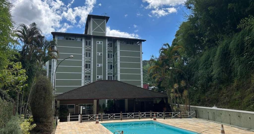 Apartamento para Venda em Petrópolis, Itaipava, 3 dormitórios, 1 suíte, 2 banheiros, 2 vagas