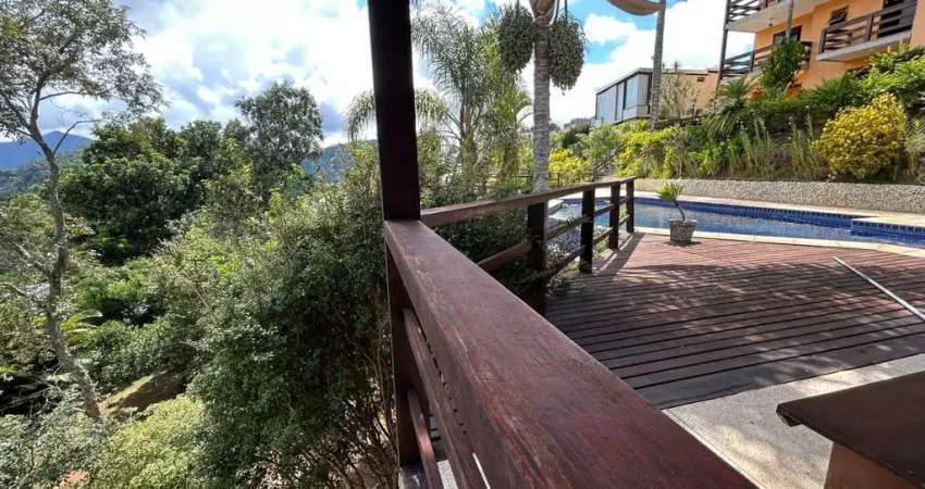 Casa em Condomínio para Venda em Petrópolis, Nogueira, 4 dormitórios, 4 suítes, 4 banheiros, 2 vagas