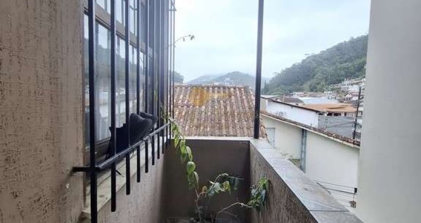 Sobrado para Venda em Teresópolis, Vale do Paraíso, 2 dormitórios, 1 banheiro