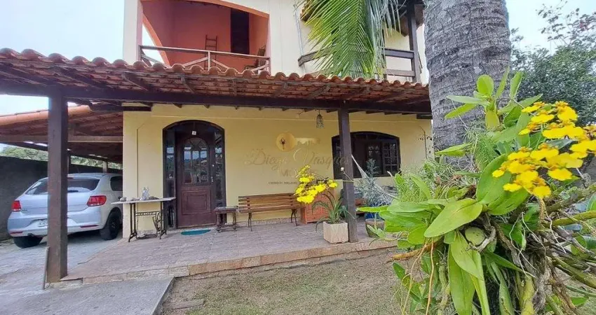 Casa para Venda em Maricá, Parque Nanci, 4 dormitórios, 1 suíte, 3 banheiros, 3 vagas