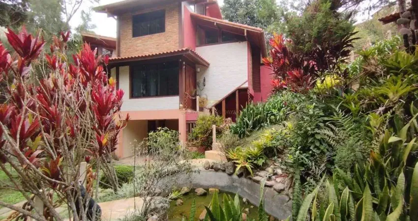 Casa para Venda em Teresópolis, Parque do Imbui, 1 dormitório, 1 suíte, 1 banheiro, 1 vaga