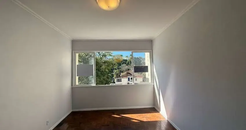 Apartamento para Venda em Petrópolis, Centro, 3 dormitórios, 2 banheiros
