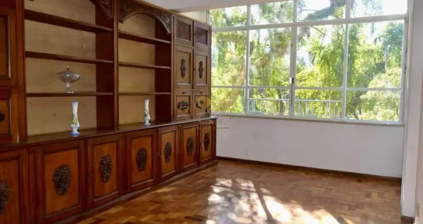 Apartamento para Venda em Petrópolis, Centro, 4 dormitórios, 1 suíte, 4 banheiros, 1 vaga