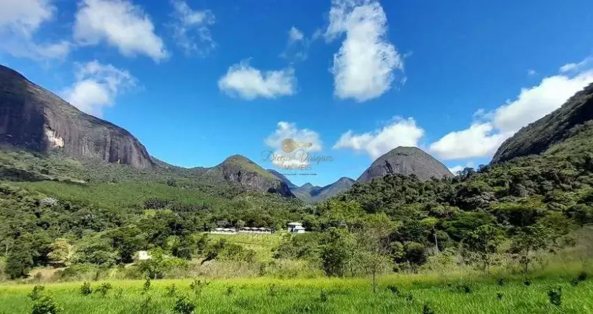 Sítio para venda em teresópolis, santa rita, 3 dormitórios, 1 suíte, 2 banheiros, 3 vagas