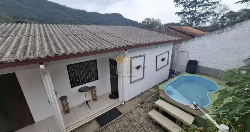 Casa para venda em teresópolis, posse, 3 dormitórios, 1 suíte, 2 banheiros, 3 vagas