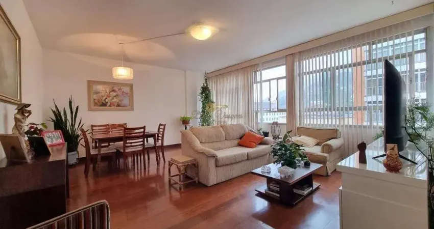 Apartamento para Venda em Teresópolis, Alto, 2 dormitórios, 1 suíte, 3 banheiros, 1 vaga